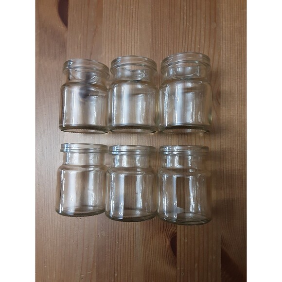 6 Small Glass Jars - Picture 4 of 4